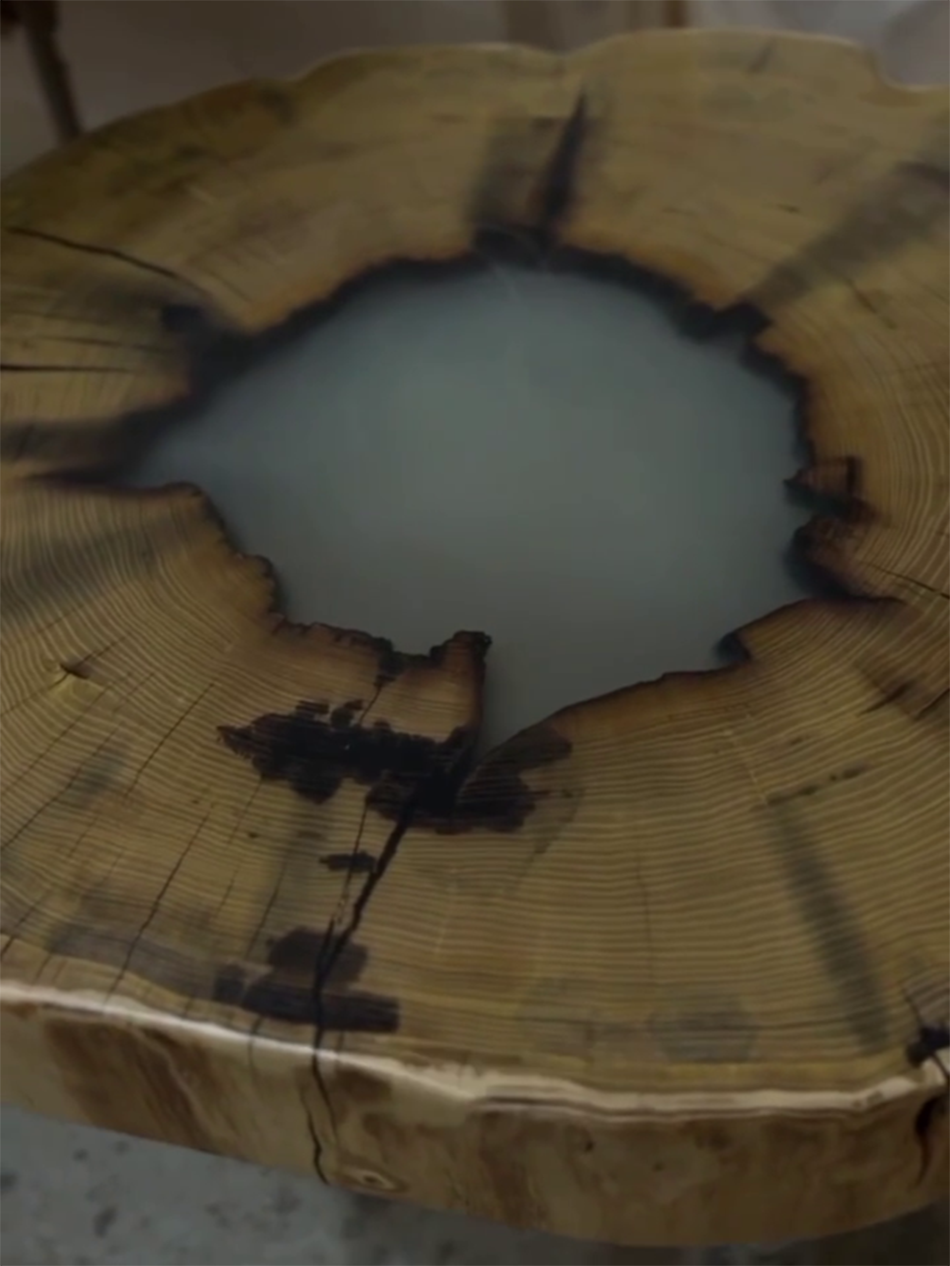 Журнальный стол из горной шелковицы 3