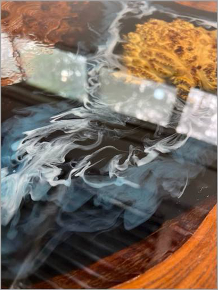 Журнальный стол из карагача с каповой шишкой 3