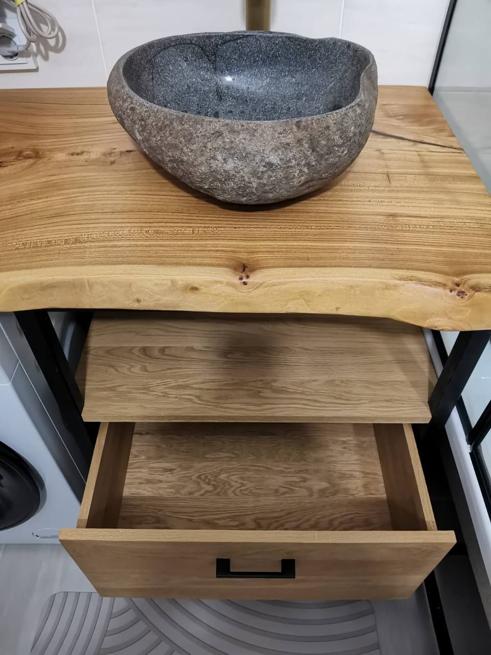 Тумба из массива дуба и металла 4