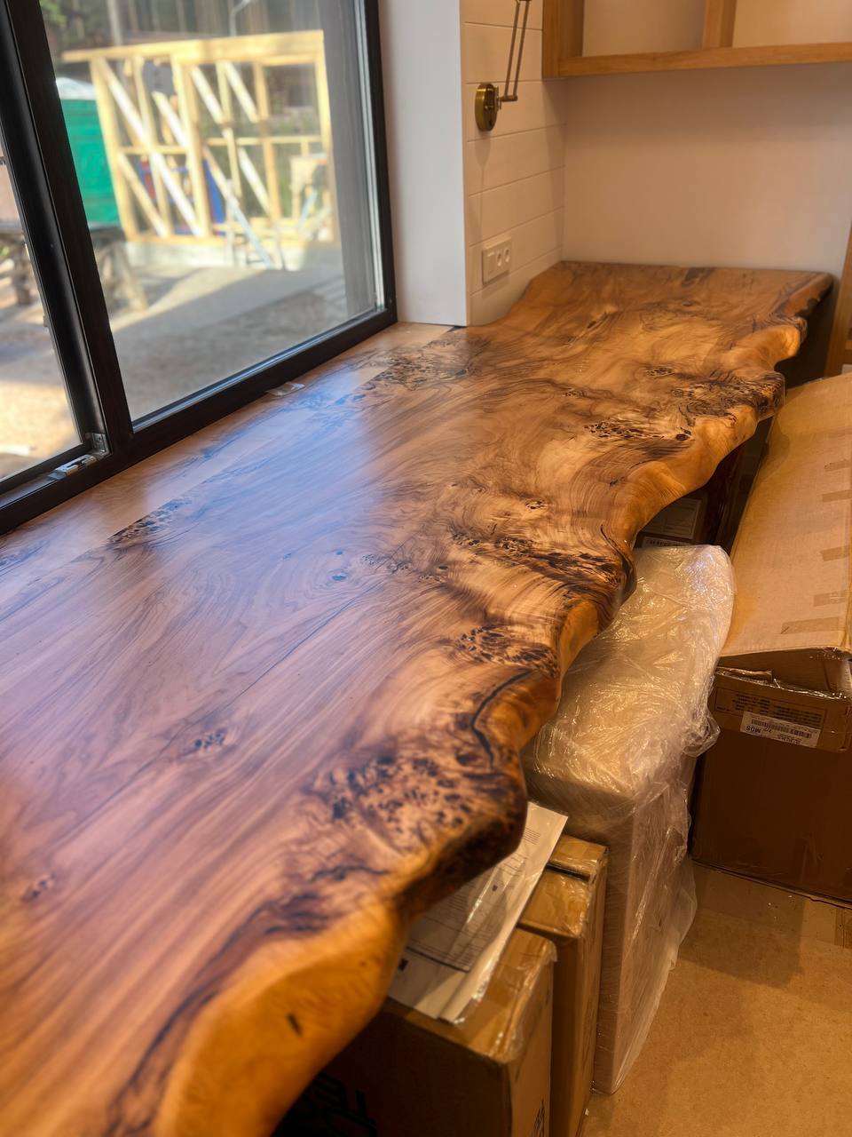 Столешница из цельного капового слэба 4