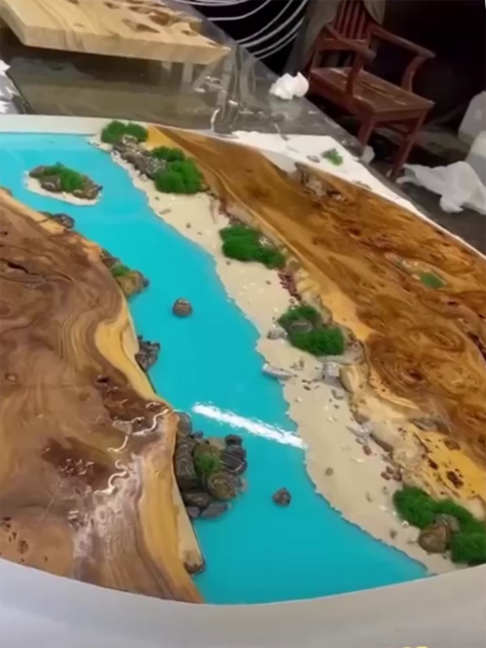 Столешница с фирменным дизайном 2