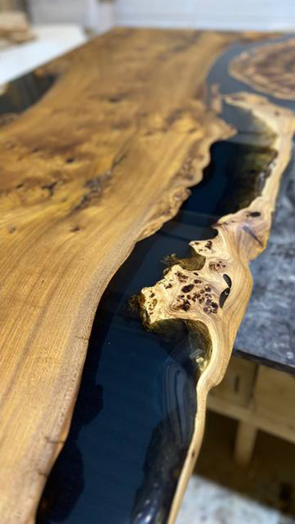 Угловая столешница с Г-образной ногой 4