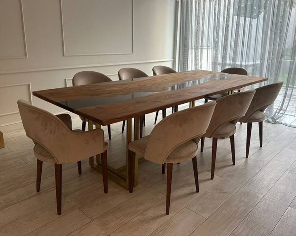 Обеденный стол из карагача 2