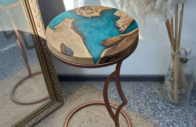 Журнальный столик